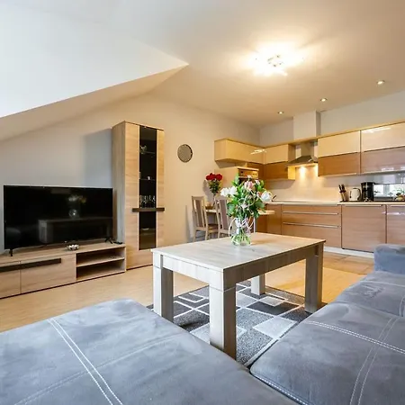 Perlowy Z Balkonem- Dream Apartmán