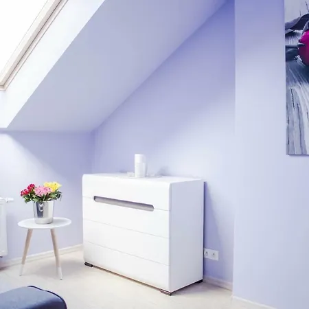 Perłowy Z Balkonem- Dream *