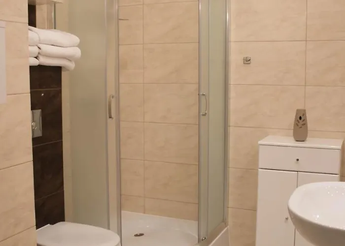 Perlowy Z Balkonem- Dream * 우스트론